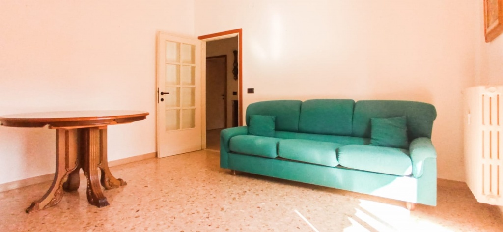 Appartamento a San Giovanni Valdarno, 5 locali, 1 bagno, 97 m²