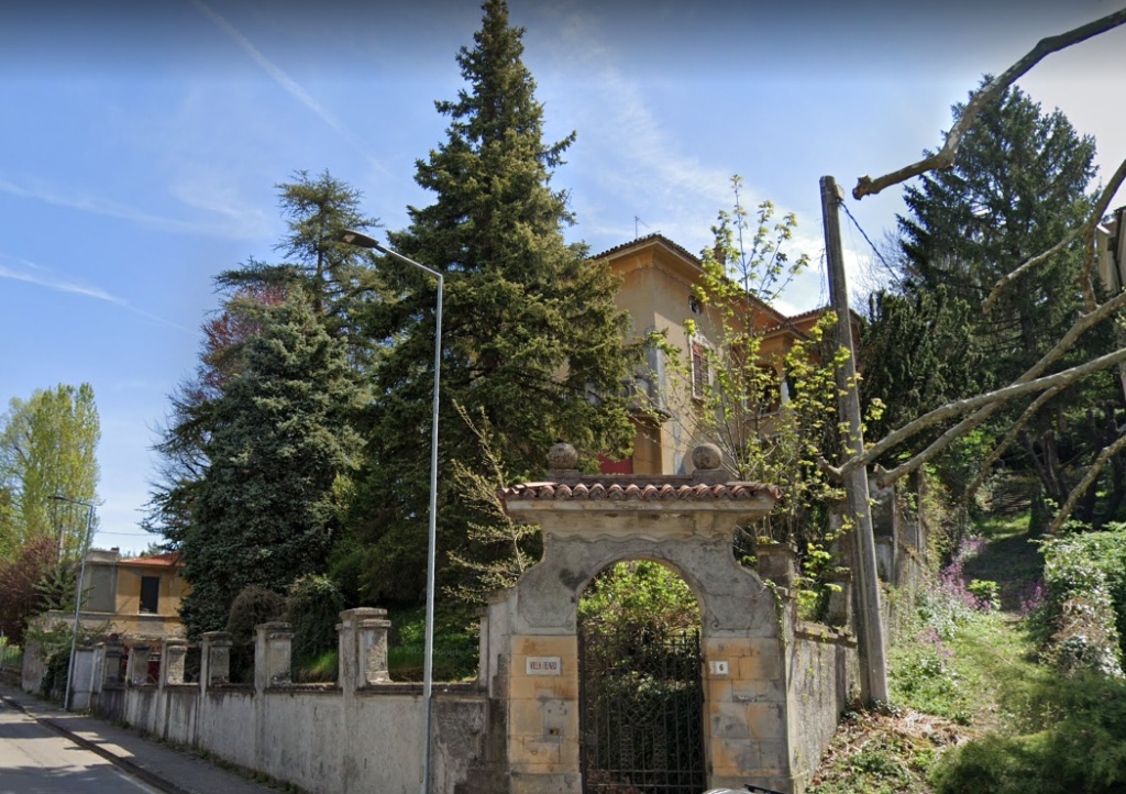 Villa singola a Salsomaggiore Terme, 10 locali, 500 m², 1° piano