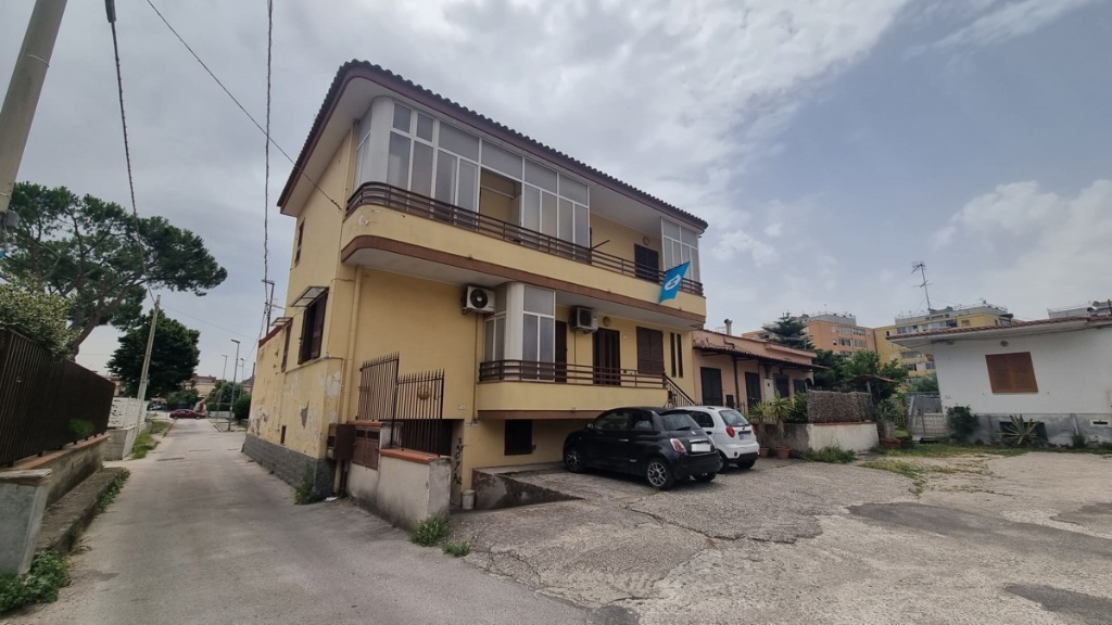 Casa indipendente in Via MASSERIA VISONE 1, Pomigliano d'Arco, 2 bagni