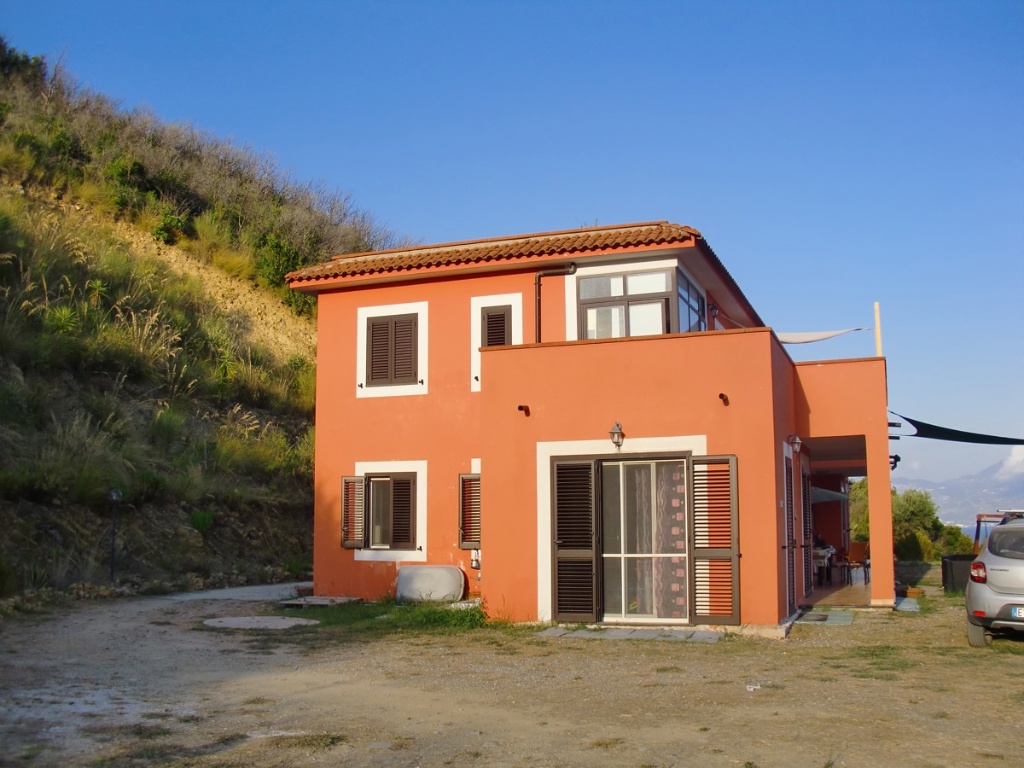 Casa indipendente in Valle di Natale, San Giovanni a Piro, 5 locali