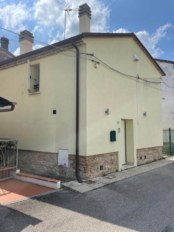 Villa a schiera in Via Emilia Vecchia 93A, Santarcangelo di Romagna