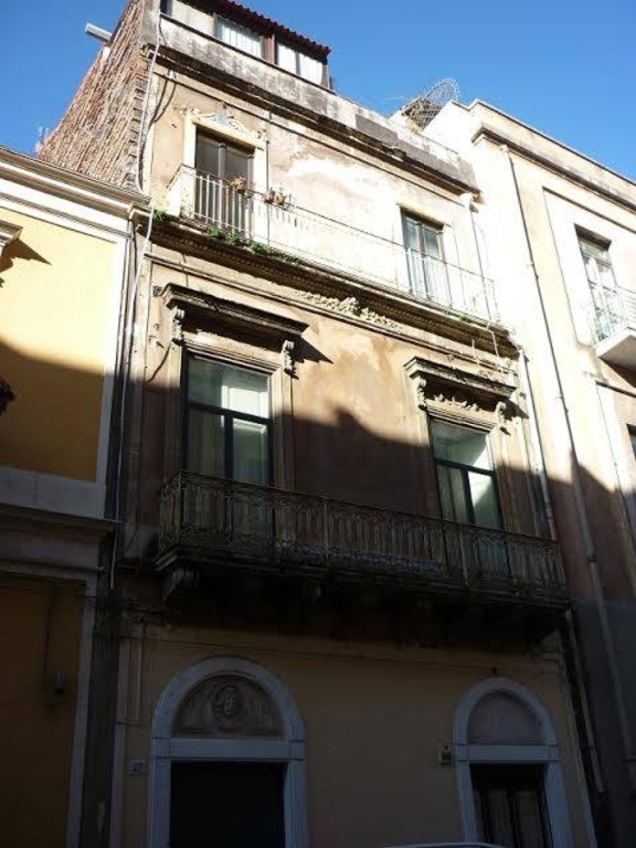 Appartamento in Via aloi 47, Catania, 12 locali, 5 bagni, 450 m²