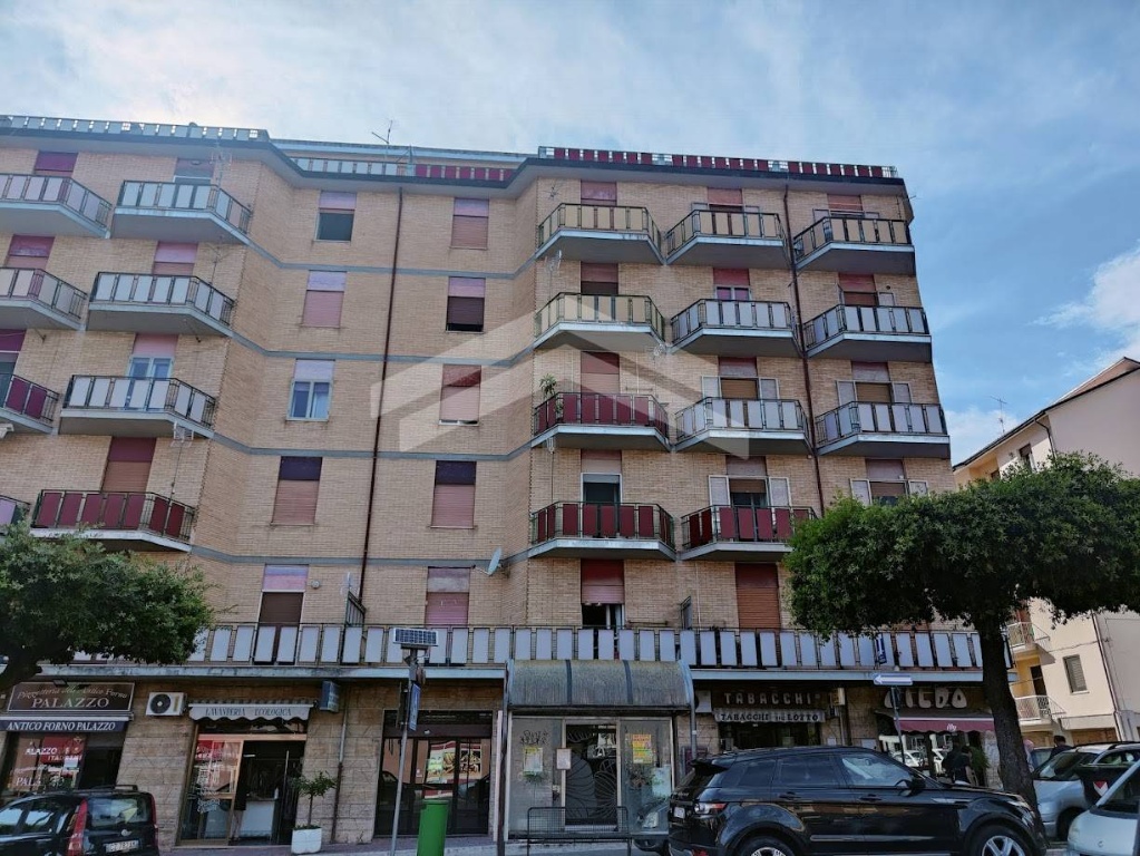 Appartamento in Via Prosdocimo Rotondo, Campobasso, 5 locali, 1 bagno