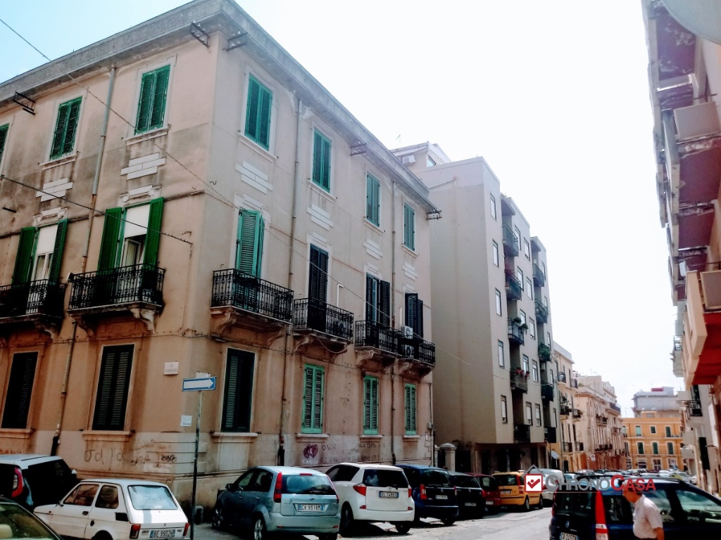 Appartamento in VIA DEL BUFALO, Messina, 6 locali, 2 bagni, 145 m²