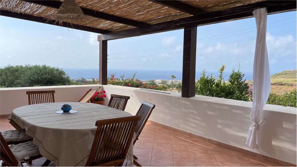 Appartamento in Farkikalà, Pantelleria, 7 locali, 2 bagni, garage