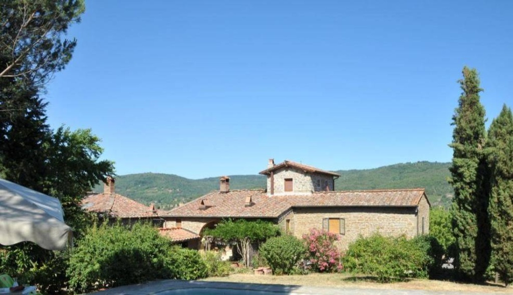 Villa a Greve in Chianti, 15 locali, 6 bagni, giardino privato, 400 m²