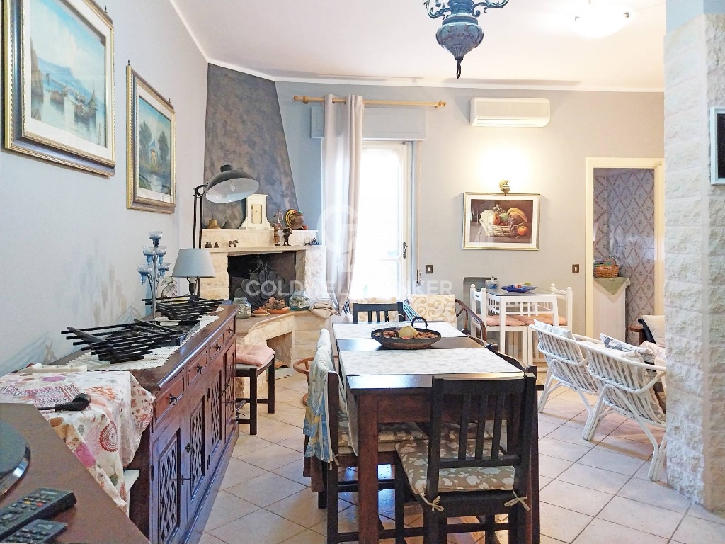Villa a schiera in Via Scott, Tarquinia, 3 locali, 2 bagni, 80 m²