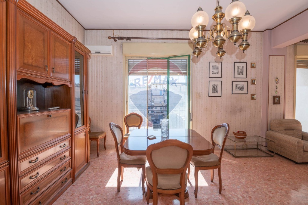 Appartamento in Via Capri, Lentini, 5 locali, 1 bagno, 149 m²