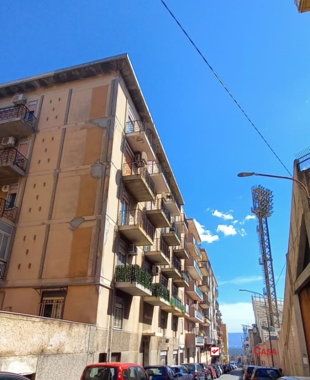 Quadrilocale in Via Oreto, Messina, 1 bagno, 110 m², 2° piano