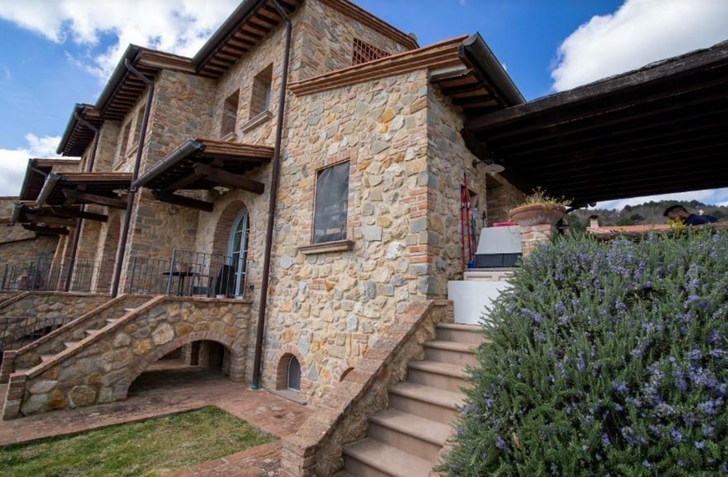 casa indipendente in vendita a Chianni