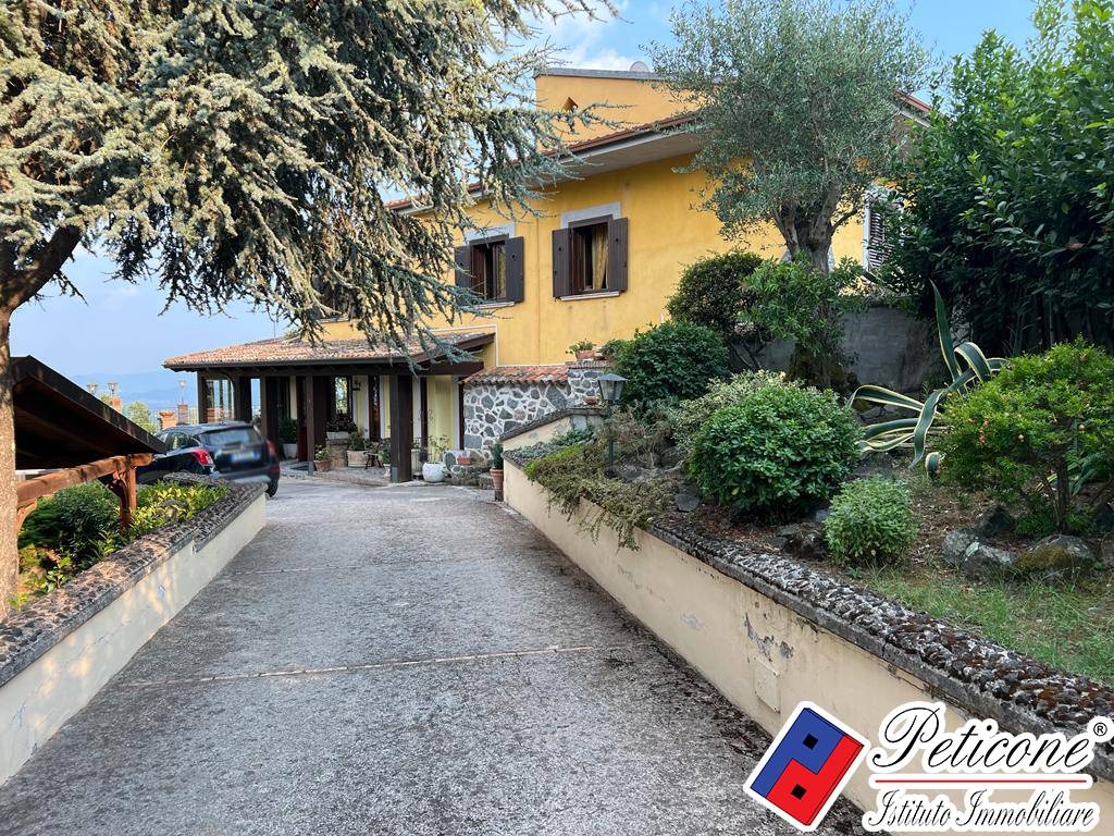 Villa in Via Poggi, Marzano Appio, 3 locali, 2 bagni, giardino privato