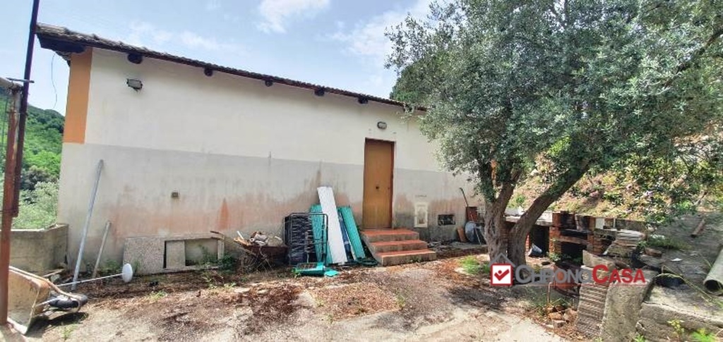 Villa in Castanea, Messina, 3 locali, 1 bagno, giardino privato, 80 m²