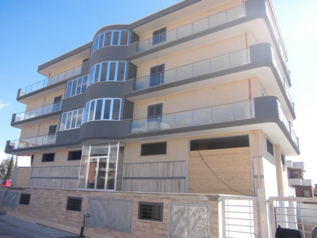 Appartamento in Viale san lorenzo, Ardea, 1 bagno, 55 m², 1° piano
