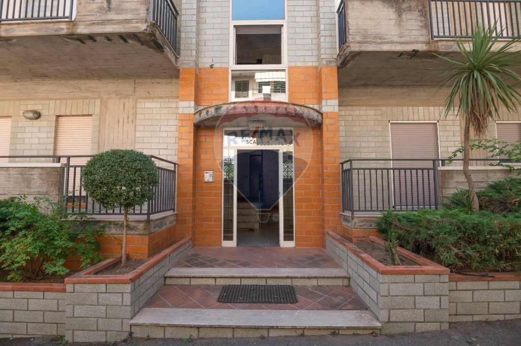 Appartamento in Via madonna della via, Caltagirone, 5 locali, 1 bagno