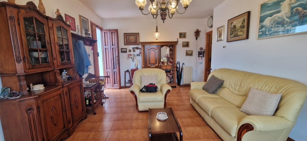Appartamento a Casciana Terme Lari, 7 locali, 2 bagni, 145 m²