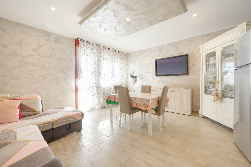 Appartamento in Via Giorgione, San Donà di Piave, 7 locali, 2 bagni