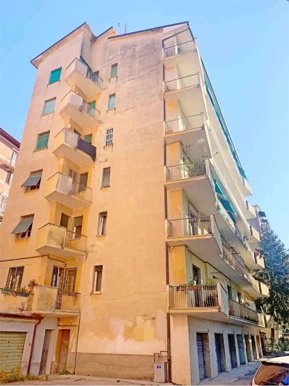 Appartamento in Via Luca Pacioli 66, Perugia, 5 locali, 2 bagni