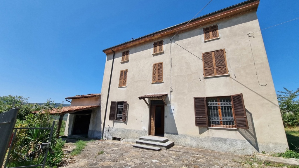 Casa indipendente in Via SP72 2, Vernasca, 6 locali, 1 bagno, 150 m²