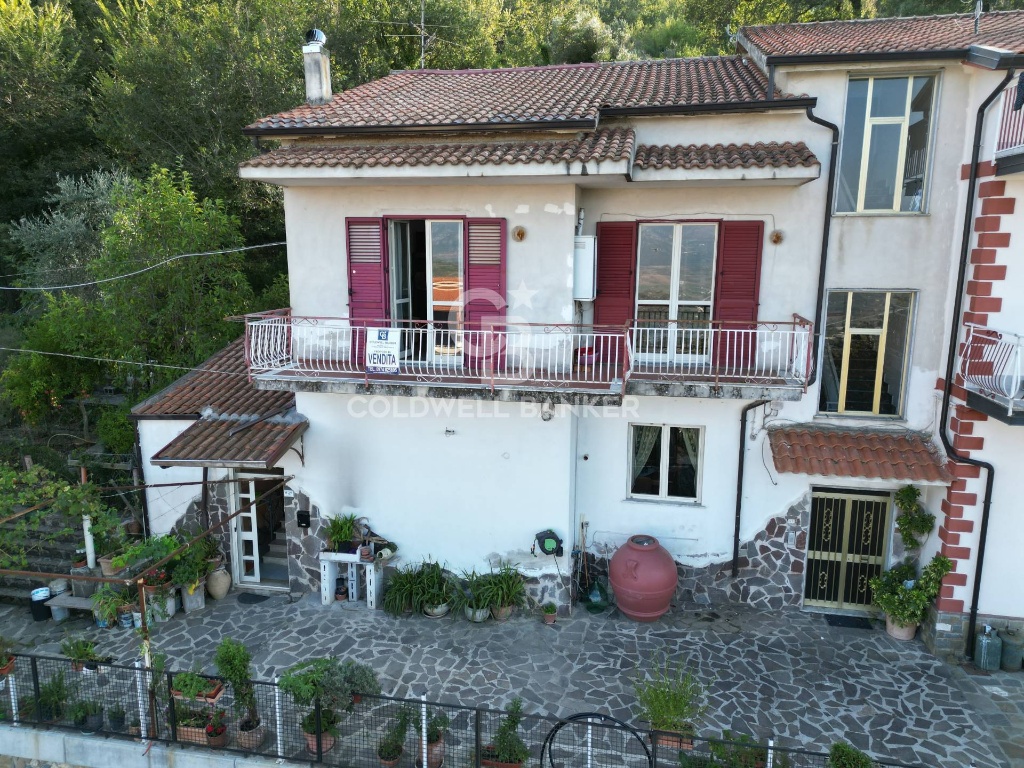 Casa semindipendente in Via Cesare Battisti, Ogliastro Cilento, 223 m²