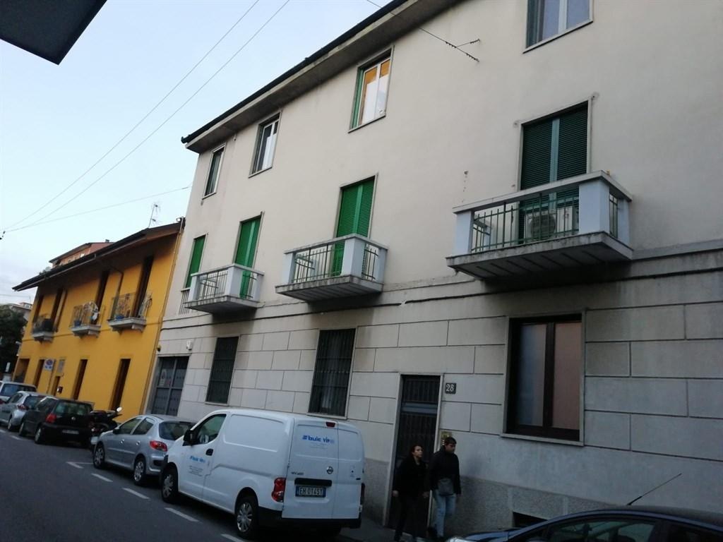 Bilocale in Scanini, Milano, 1 bagno, con box, 96 m², 2° piano