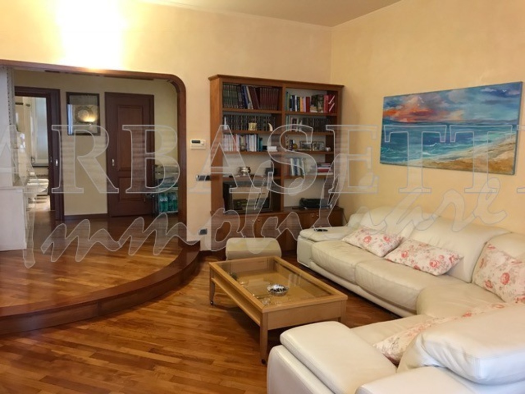 Appartamento in Corso Matteotti 97, Santa Margherita Ligure, 5 locali