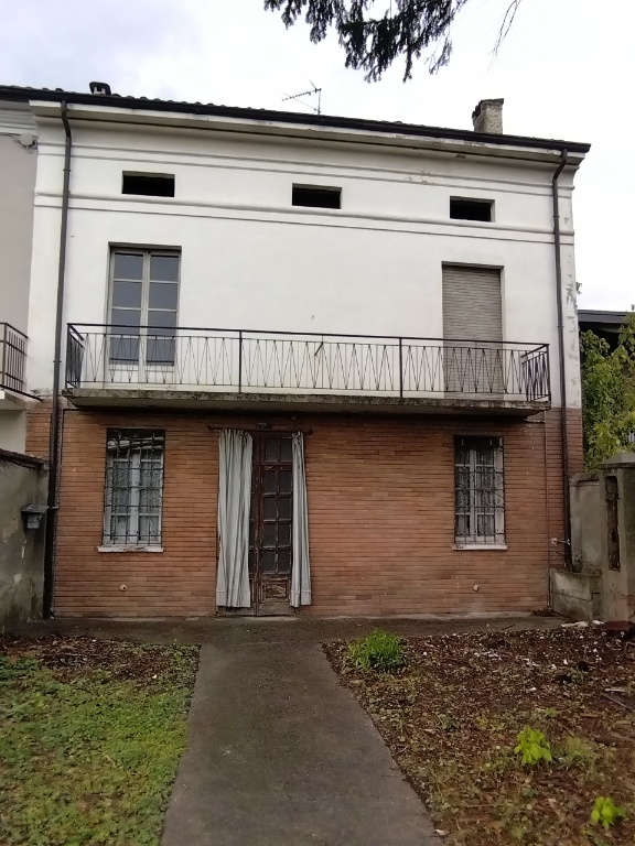 Villa singola in VIA GARIBALDI 10, Martignana di Po, 11 locali