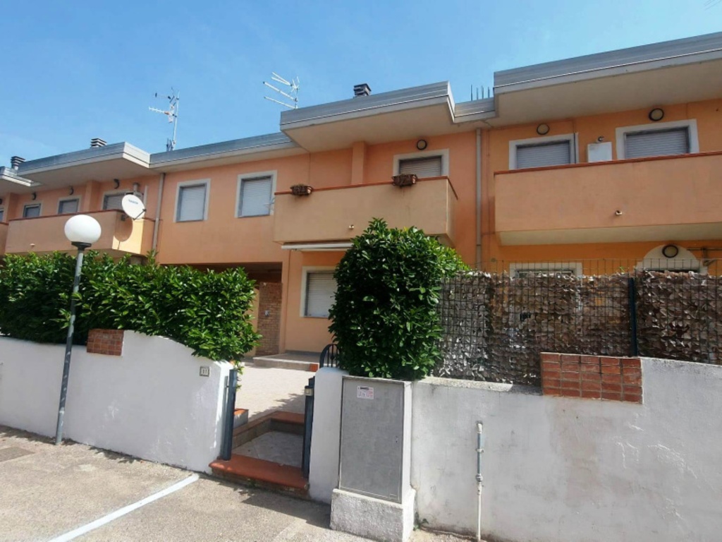 Villa in Via Mattine, Agropoli, 1 bagno, posto auto, 85 m² in vendita