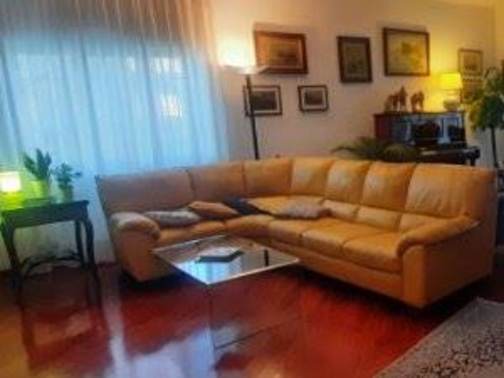 Appartamento a San Giorgio a Cremano, 8 locali, 3 bagni, 190 m²