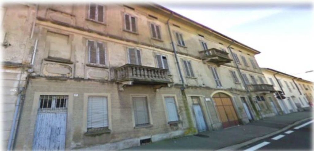 Palazzo in Via magenta, Seregno, 30 locali, 1650 m², da ristrutturare