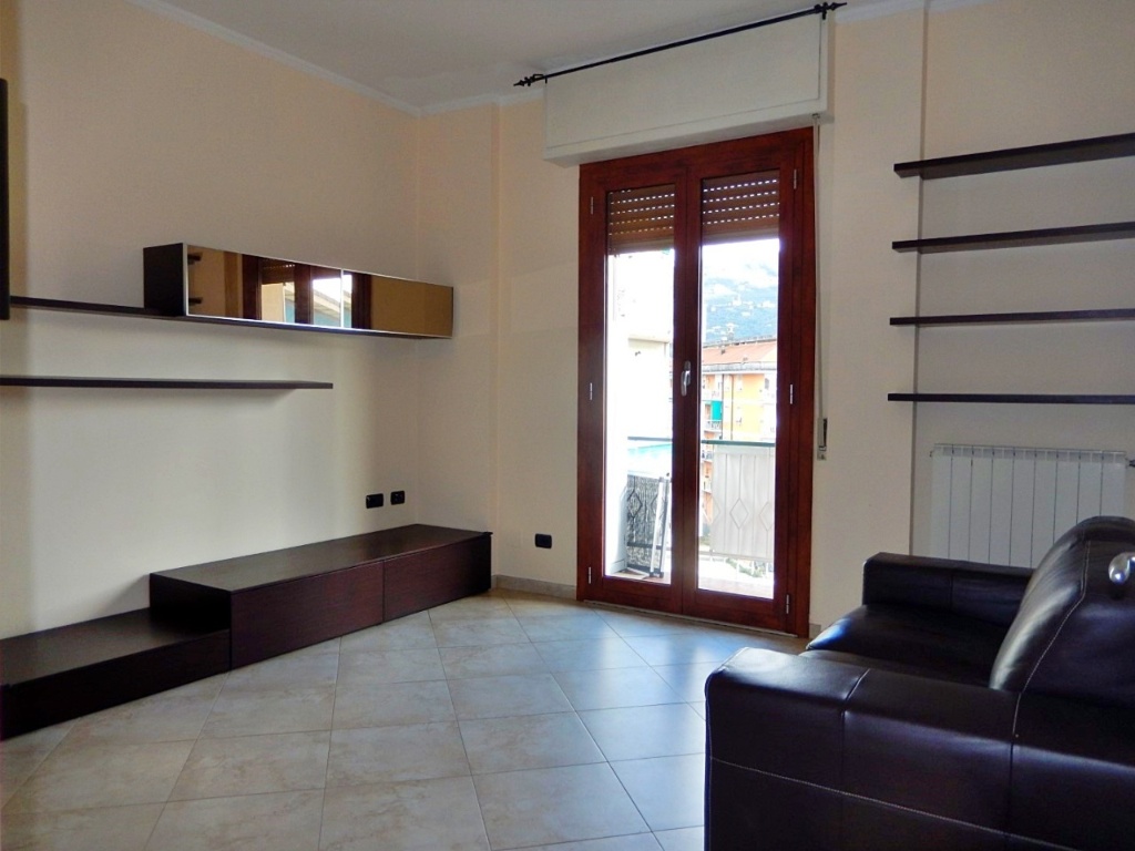 Appartamento in Via Piacenza 345, Chiavari, 5 locali, 1 bagno, 86 m²