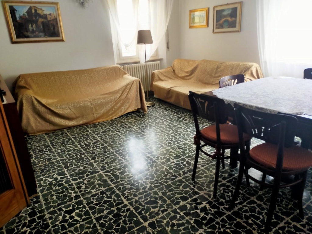 Appartamento a San Giuliano Terme, 10 locali, 4 bagni, posto auto
