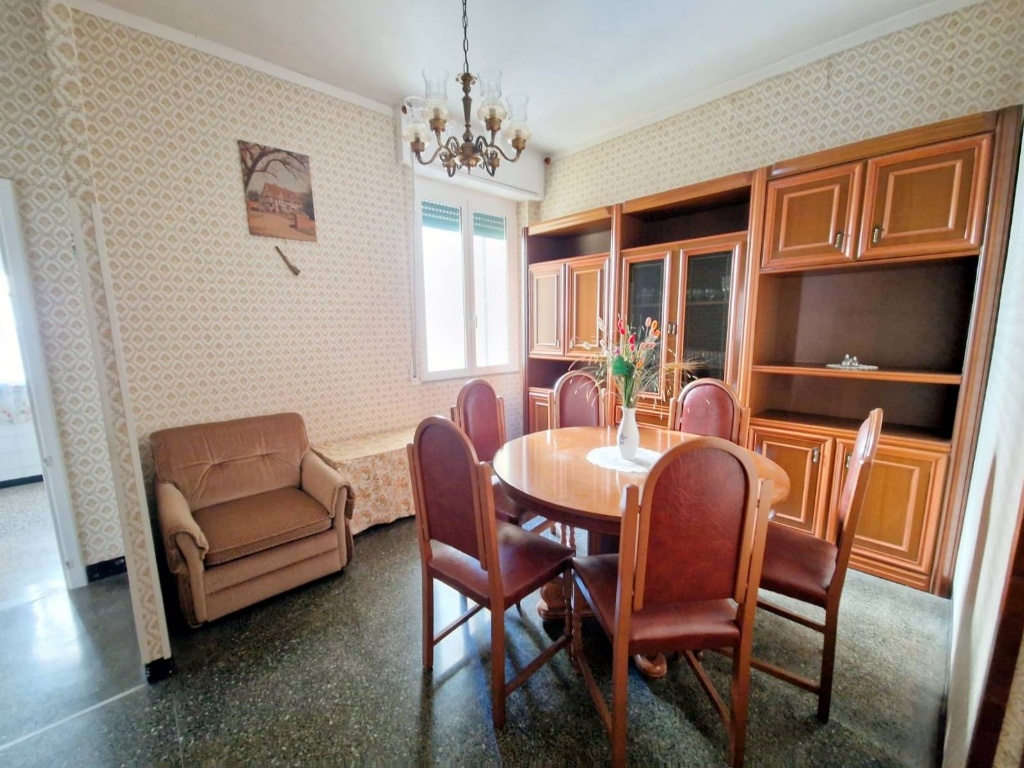Appartamento in Via Antonio Viacava, Genova, 6 locali, 1 bagno, 65 m²