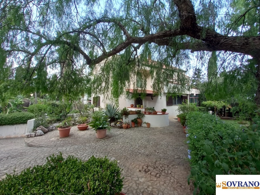 Villa in Via Agnelleria, Carini, 11 locali, 3 bagni, giardino privato