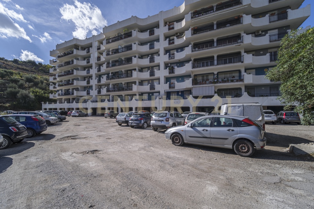 Appartamento in Via Contrada Baglio Messina, Messina, 6 locali, 137 m²