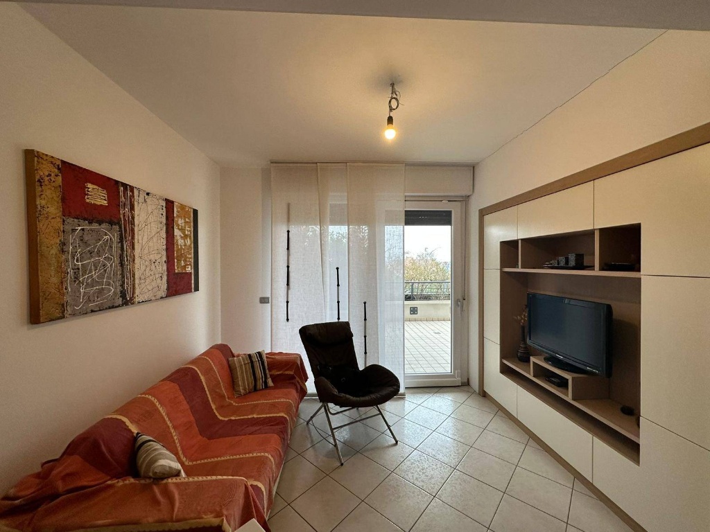 Appartamento in Via roma destra, Jesolo, 5 locali, 1 bagno, 100 m²
