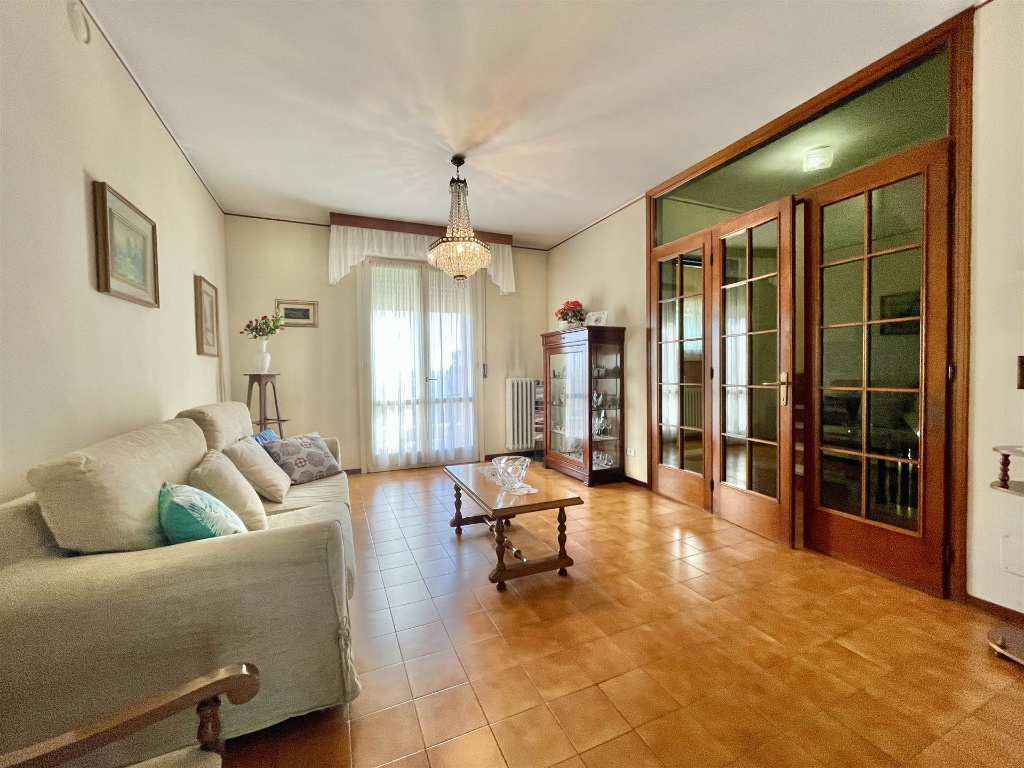 Villa a schiera a Borgo Virgilio, 4 locali, 2 bagni, 174 m² in vendita