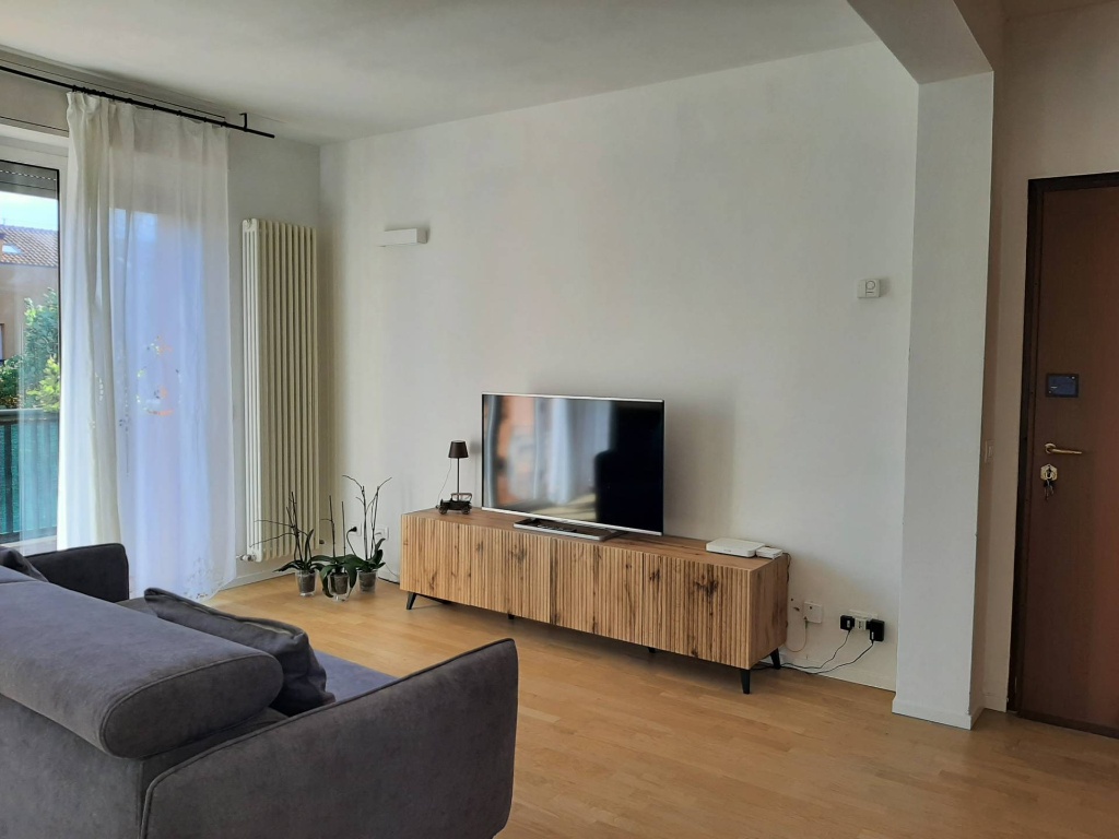 Appartamento in Paleotta, Fano, 6 locali, 1 bagno, con box, 180 m²