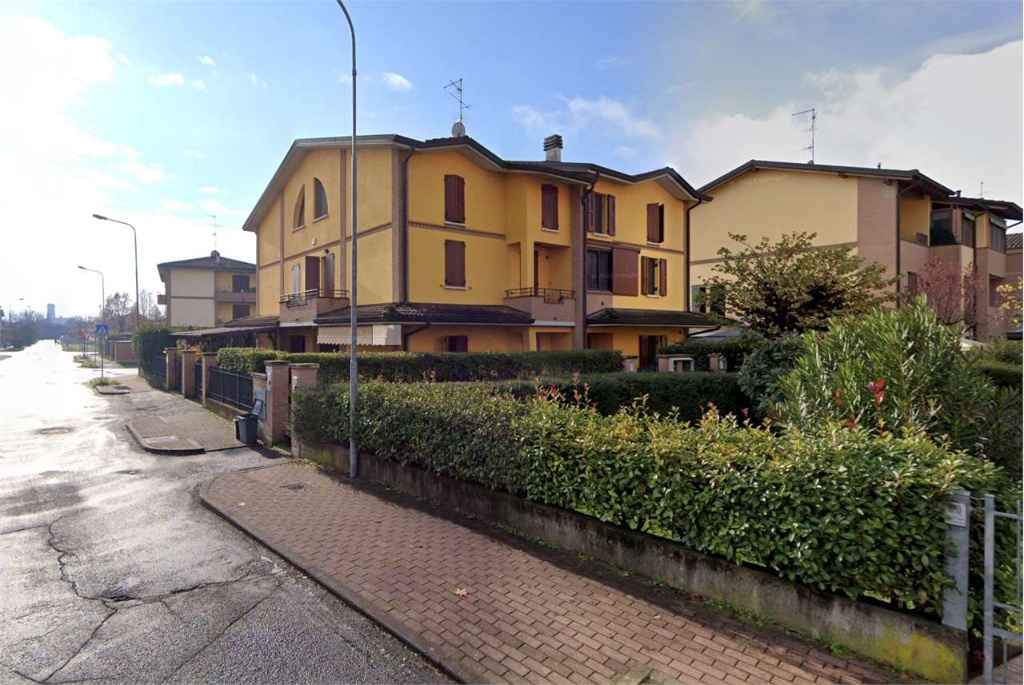 Villa a schiera a Cadelbosco di Sopra, 5 locali, 2 bagni, garage