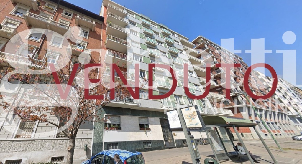 Quadrilocale in Corso MASSIMO D'AZELIO 114, Torino, 1 bagno, 105 m²