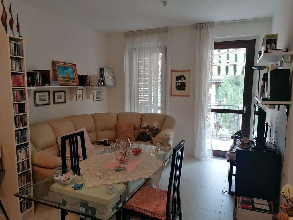 Appartamento in Via Adige 101, Porto Sant'Elpidio, 5 locali, 2° piano
