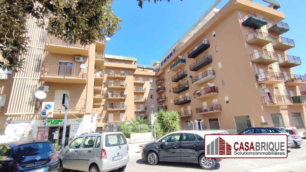 Appartamento in Via Roccaforte, Bagheria, 5 locali, 2 bagni, 130 m²