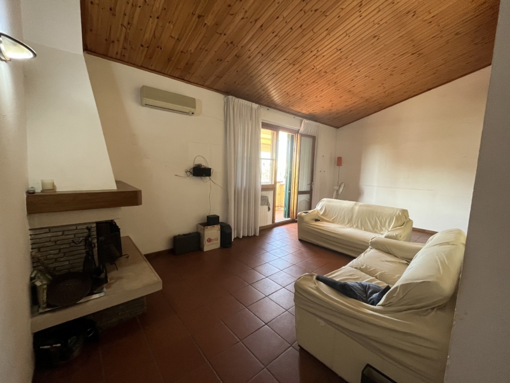 Appartamento in Via san Paolo, Campi Bisenzio, 5 locali, 1 bagno