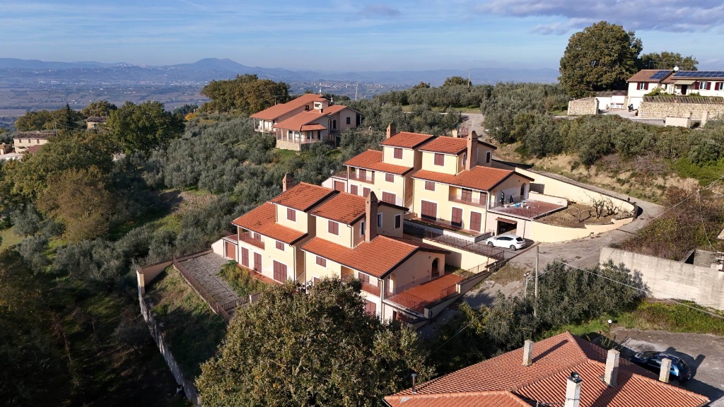 Villa in Via Cinque Cerri 30, Bettona, 4 locali, 3 bagni, 210 m²