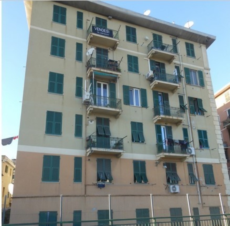 Quadrilocale in Via Passo Buole 2, Genova, 1 bagno, 64 m², 3° piano