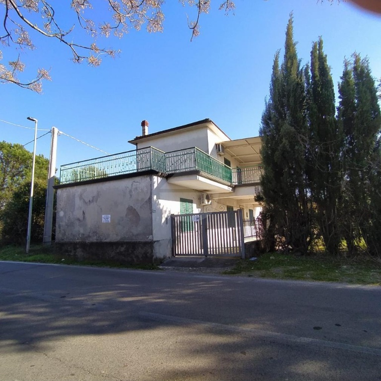 Villa in VIA PORTO GALEO, Santi Cosma e Damiano, 8 locali, 2 bagni