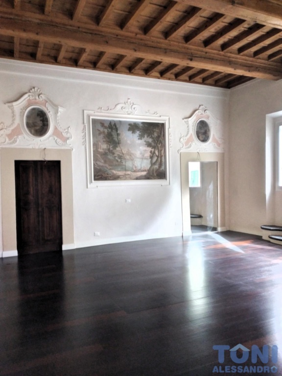 Bilocale a Empoli, 1 bagno, 55 m², 1° piano, stato ristrutturato
