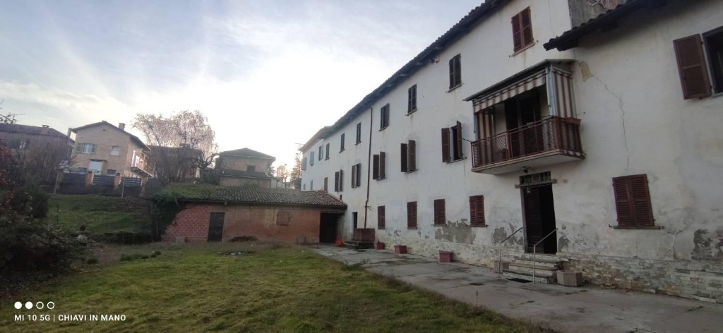 Casa indipendente in VIA san rocco 48, Isola d'Asti, 2 locali, 3 bagni