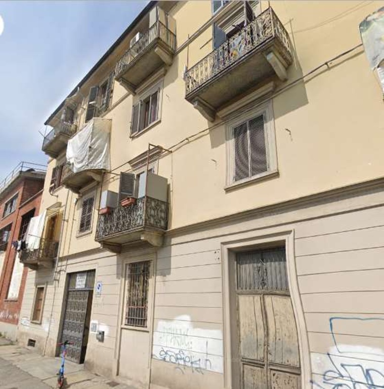 Palazzo in Via Carmagnola 24, Torino, 2 locali, 39 m² in vendita
