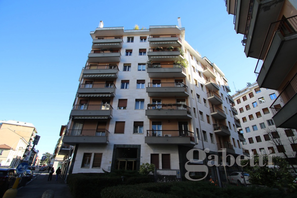 Appartamento in Via Goffredo Mameli 22, Busto Arsizio, 6 locali