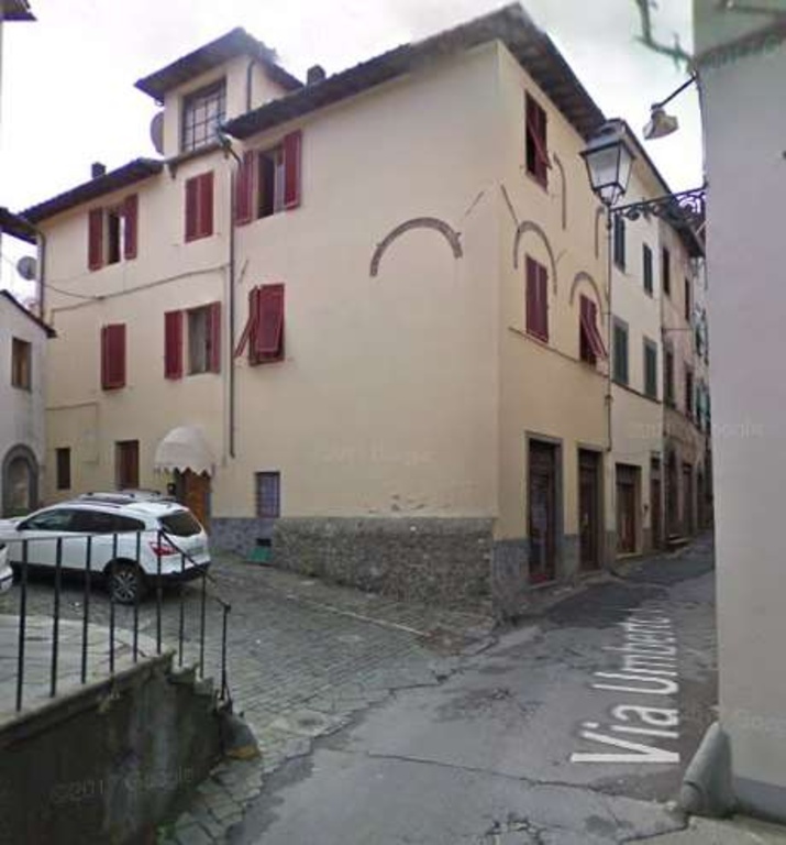 Appartamento in Borgo A Mozzano Via degli Orti 58, Lucca, 12 locali